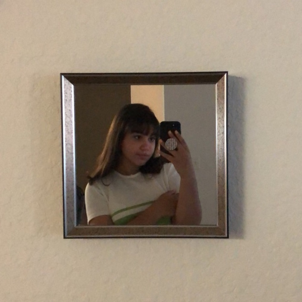 Meet your Posher, Alondra